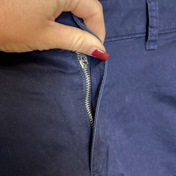 NWT Gap 3 in Shorts Navy Blue- 6P - Picture 4 of 8